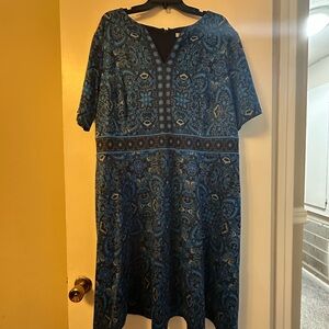 London Style Blue and Black Midi Dress